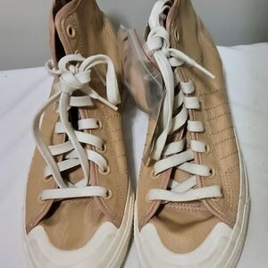 Adidas Mens Athletic High Tops Size 8 1/2 Tan and White NWT